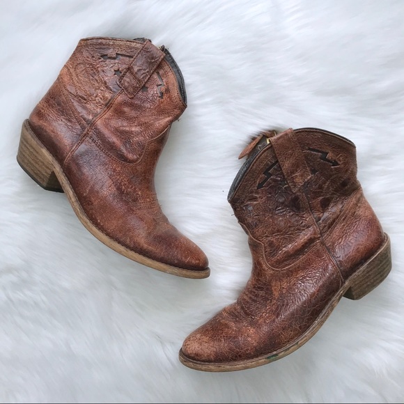 steve madden short cowboy boots